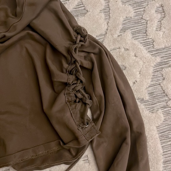 Zara cropped hoodie - Picture 3 of 4